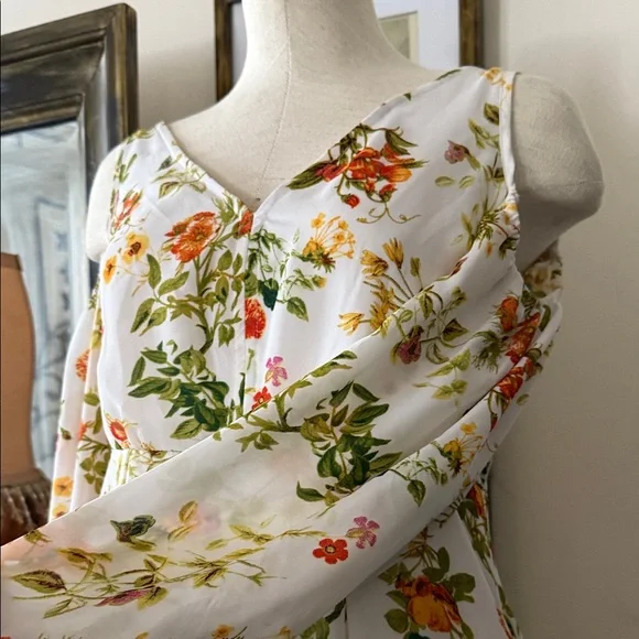 Disney Alice in Wonderland Day Dreamer Cold Shoulder Dress - Picture 4 of 7